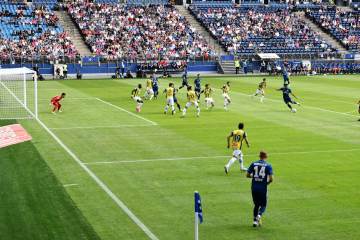 梅西后继有人！阿根廷2-0完胜，28岁巨星造2球（配图示意）